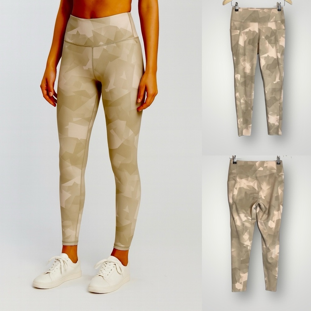 Uniqlo AIRism Soft Leggings Size Large Side Pockets Printed Skinny NWT